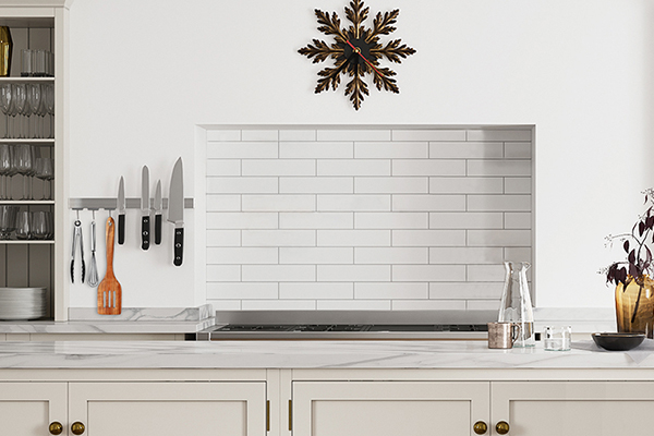 Can the magnetic knife holder arrange knives according to frequency of use, making commonly used knives readily available and improving food preparation efficiency?